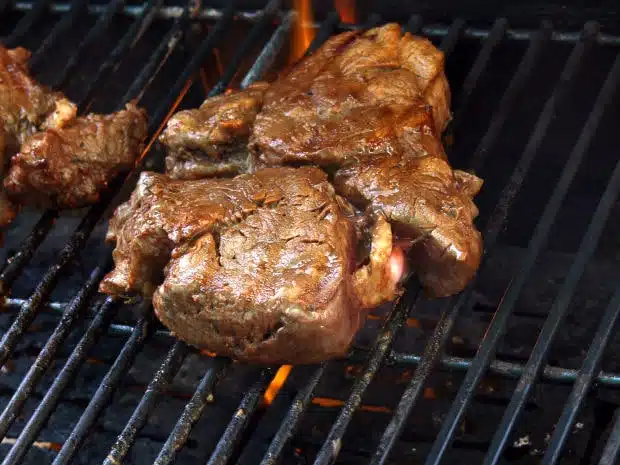 How to Grill Steak on a Gas Grill or Grill Pan - Paleo Gluten-Free Guy