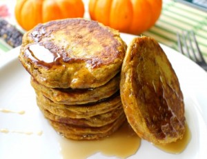 Paleo Breakfast Ideas - Paleo Pumpkin Pancakes