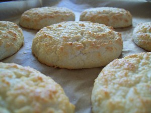 Paleo Breakfast Ideas - The Perfect Paleo Biscuit