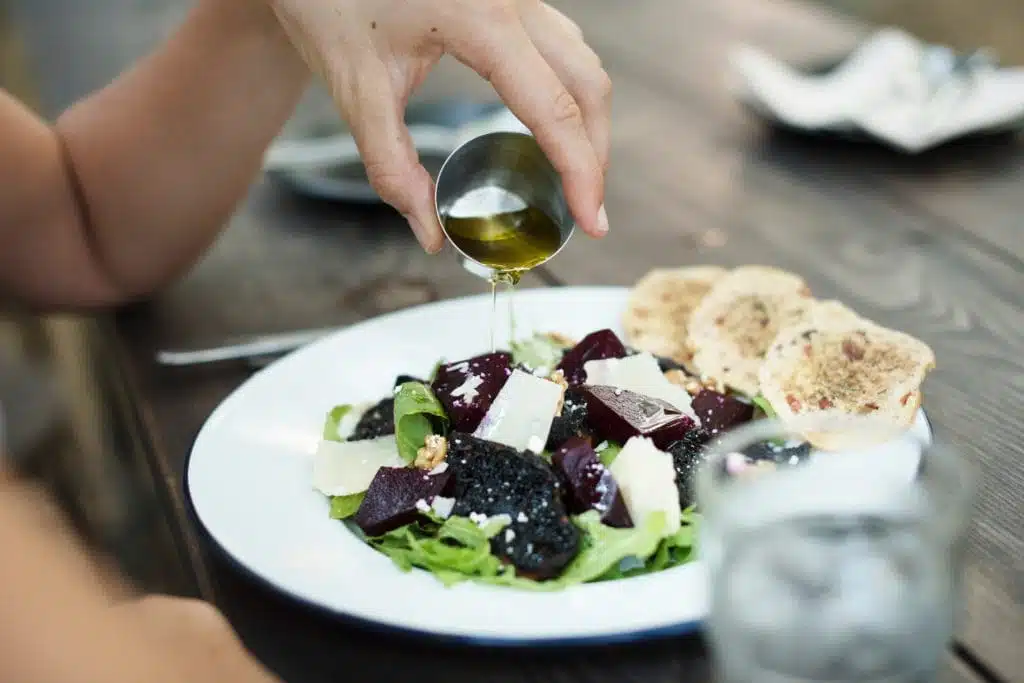 woman-with-salad