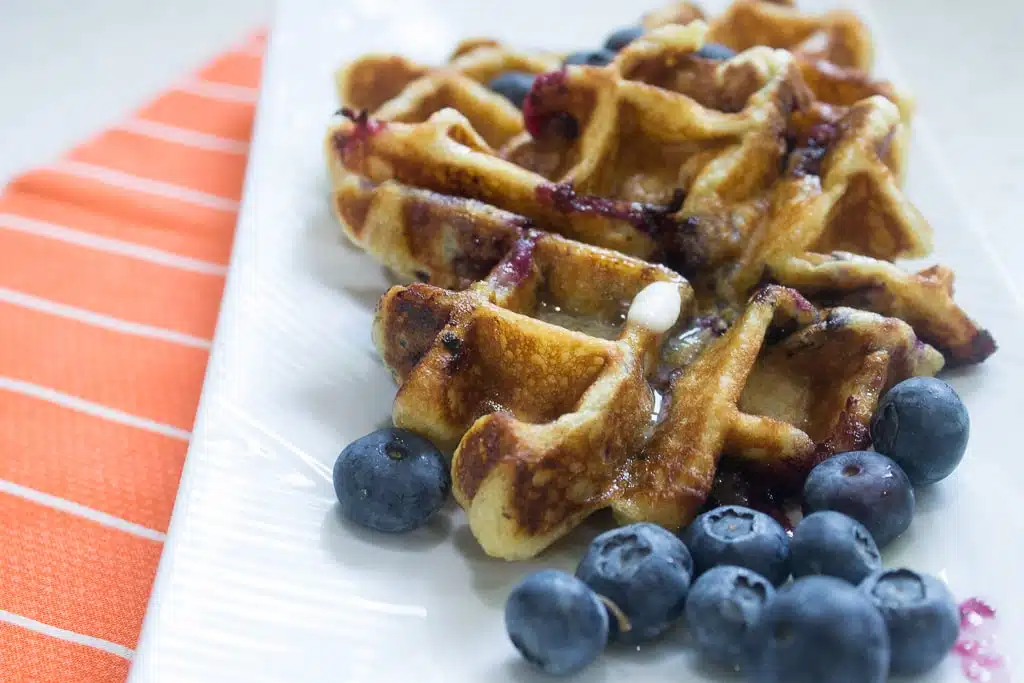 keto desserts blueberry waffles